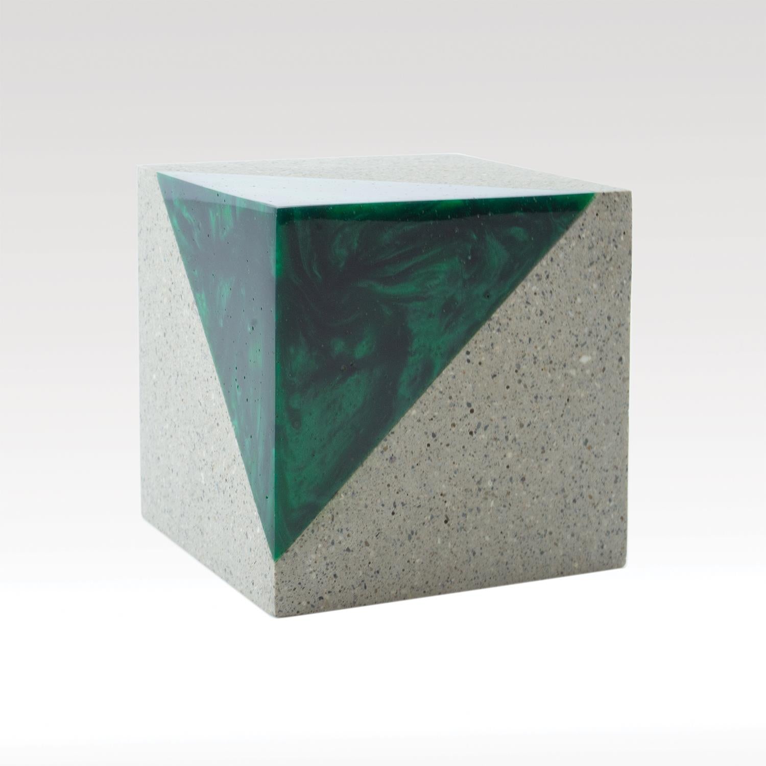 CN-CUBE-GN-BLANK