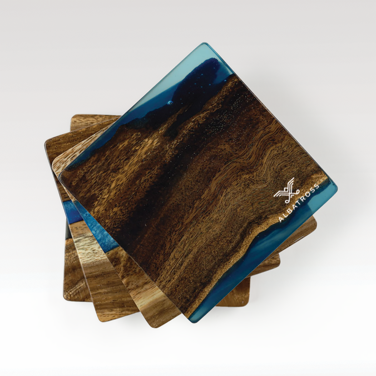 MW-COASTERTRANSLU-BL_Set_Web_2025